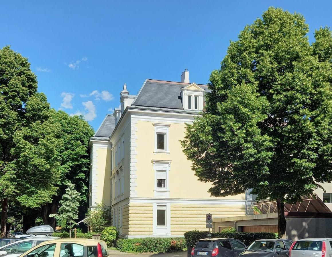 5-Zimmer-Appartement In Historischer Privatvilla, Meran Zentrum, Kostenloser Parkplatz Eksteriør bilde