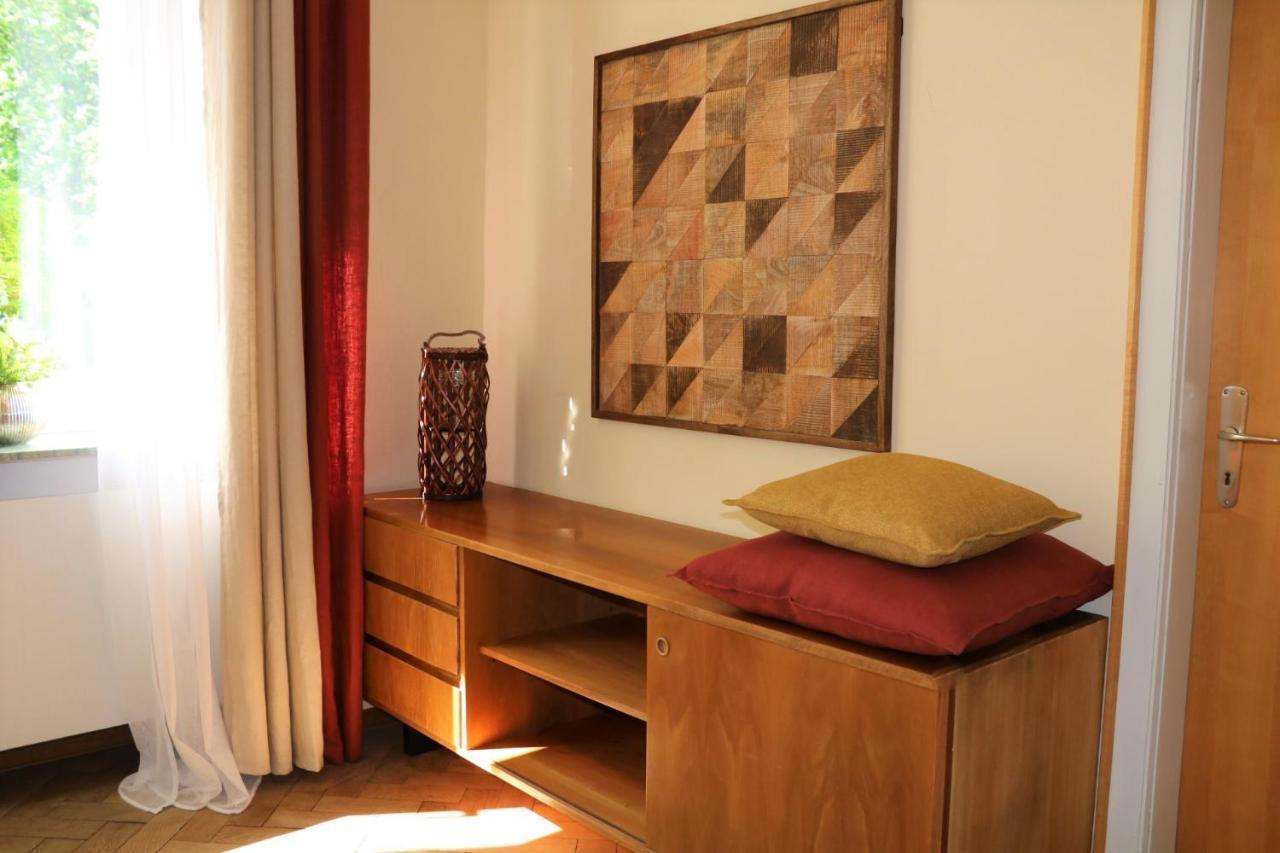 5-Zimmer-Appartement In Historischer Privatvilla, Meran Zentrum, Kostenloser Parkplatz Eksteriør bilde