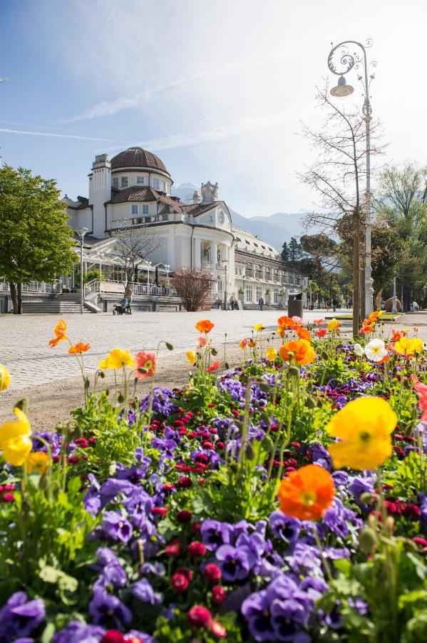 5-Zimmer-Appartement In Historischer Privatvilla, Meran Zentrum, Kostenloser Parkplatz Eksteriør bilde